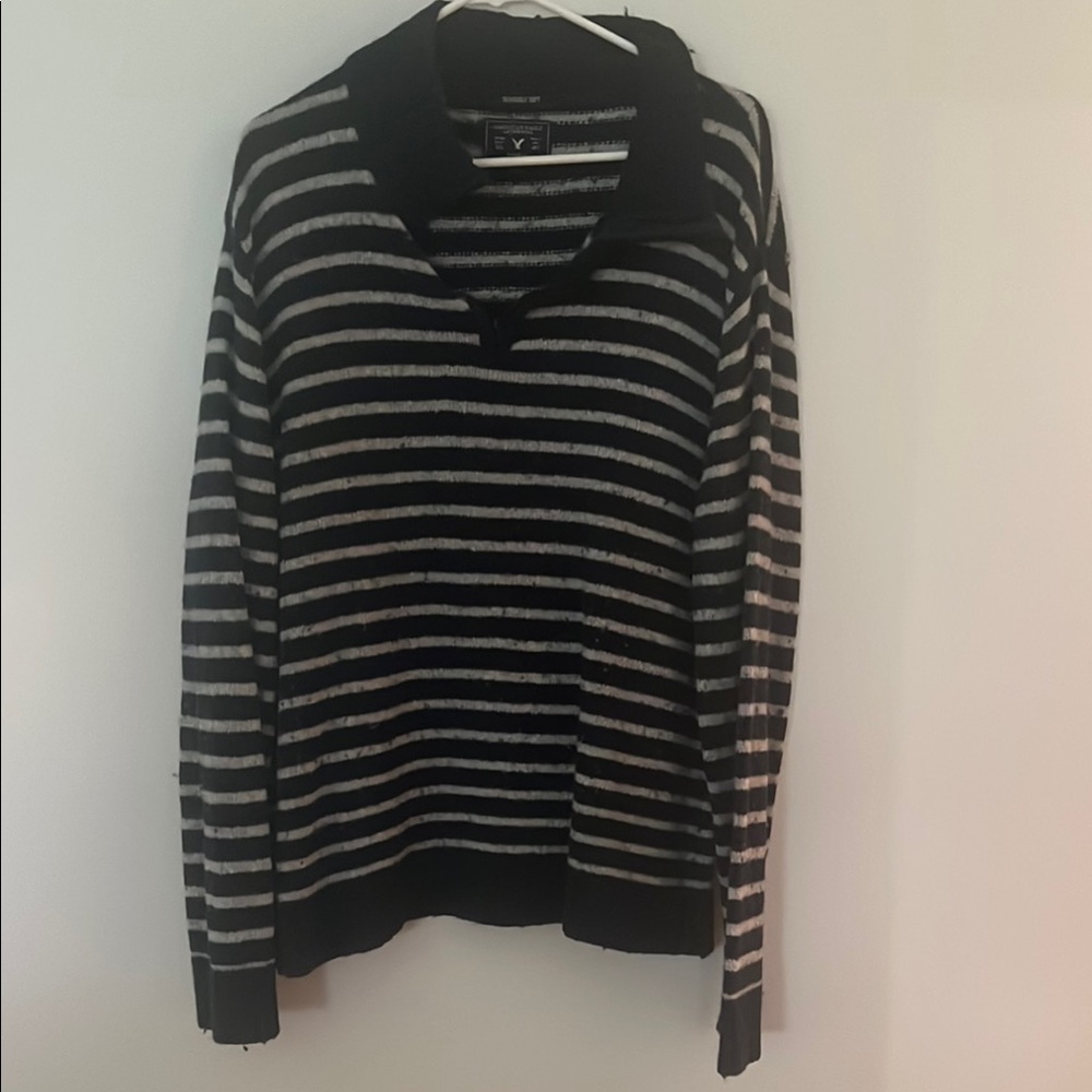 American Eagle Navy Blue and Gray 3/4 Zip Neck Sweater